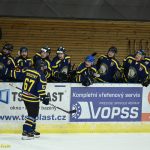 VIDEO: Spartak rozehrál derby s Lokomotivou skvěle. Tříbrankové vedení ale nestačilo a Veselí se radovalo po nájezdech