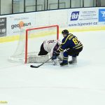 VIDEO: Spartak rozehrál derby s Lokomotivou skvěle. Tříbrankové vedení ale nestačilo a Veselí se radovalo po nájezdech