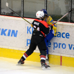 Starší žáci Milevska v závěru hazardovali s vítězstvím. Proti Mad Bullu pomohla i tyčka v poslední minutě