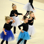 VIDEO: Jak oslavily milevské moderní gymnastky Vánoce?