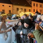 Mikuláš s anděly ovládl písecké náměstí. Palackého sady patřily čertům