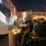 Mikuláš s anděly ovládl písecké náměstí. Palackého sady patřily čertům