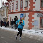 Mínus sedm a plná startovní čára. Silvestrovský běh v Jistebnici přilákal stovky lidí