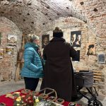 Čertovská neděle ve Veselí: Pekelník předpověděl návštěvnici svatbu, lidé si vyzkoušeli i stará řemesla