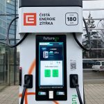 V závěru roku otevřel ČEZ na jihu Čech čtrnáct ultrarychlých dobíjecích stojanů