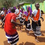 Hanka ze Zlivi našla druhý domov v africké vesnici Masajů. Snaží se teď pomoci tamním obyvatelům