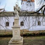 Restaurátoři obnovili sochu svatého Jana Nepomuckého v Českých Budějovicích