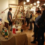 Šťastné a veselé. V galerii Spektrum vystavuje Máša Valterová, místní tvůrci i děti