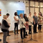 Šťastné a veselé. V galerii Spektrum vystavuje Máša Valterová, místní tvůrci i děti