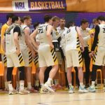 Sršni se trápili, poslední tým přetlačili až v poslední čtvrtině