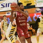 Sršni se trápili, poslední tým přetlačili až v poslední čtvrtině