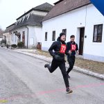 VIDEO: Běh Milénia v Chýnově ovládl Ondřej Kohout. Mladý triatlonista Šoula se držel statečně