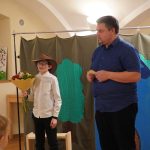 Pohádka, která zahřála u srdce: Děti v Česticích rozzářily domov seniorů