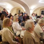 Pohádka, která zahřála u srdce: Děti v Česticích rozzářily domov seniorů