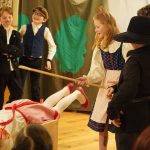 Pohádka, která zahřála u srdce: Děti v Česticích rozzářily domov seniorů