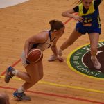 VIDEO: Strakonické kadetky poprvé prohrály, přesto uhájily první místo