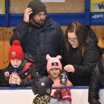 VIDEO: Strakonický led patřil nováčkům. Týden hokeje přilákal 27 dětí