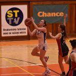 Bez ztráty kytičky. Juniorky BK Strakonice suverénně první