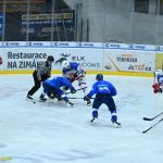 VIDEO: Hokejisté Tábora srazili poslední Porubu ve druhé třetině. Kohouti se drží v šestce pro čtvrtfinále