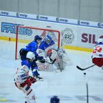 VIDEO: Hokejisté Tábora srazili poslední Porubu ve druhé třetině. Kohouti se drží v šestce pro čtvrtfinále