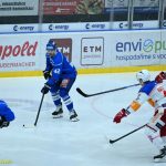 VIDEO: Hokejisté Tábora srazili poslední Porubu ve druhé třetině. Kohouti se drží v šestce pro čtvrtfinále