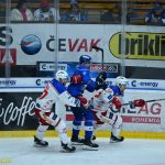 VIDEO: Hokejisté Tábora srazili poslední Porubu ve druhé třetině. Kohouti se drží v šestce pro čtvrtfinále