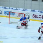 VIDEO: Hokejisté Tábora srazili poslední Porubu ve druhé třetině. Kohouti se drží v šestce pro čtvrtfinále