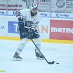 VIDEO: Táborský kapitán Suchánek prožíval na trestné těžké chvíle. Kohouti prohráli s Kolínem na nájezdy