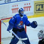 VIDEO: Táborský kapitán Suchánek prožíval na trestné těžké chvíle. Kohouti prohráli s Kolínem na nájezdy