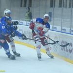 VIDEO: Hokejisté Tábora srazili poslední Porubu ve druhé třetině. Kohouti se drží v šestce pro čtvrtfinále