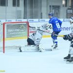 VIDEO: Táborský kapitán Suchánek prožíval na trestné těžké chvíle. Kohouti prohráli s Kolínem na nájezdy