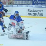 VIDEO: Hokejisté Tábora srazili poslední Porubu ve druhé třetině. Kohouti se drží v šestce pro čtvrtfinále