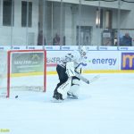 VIDEO: Táborský kapitán Suchánek prožíval na trestné těžké chvíle. Kohouti prohráli s Kolínem na nájezdy