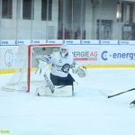 VIDEO: Táborský kapitán Suchánek prožíval na trestné těžké chvíle. Kohouti prohráli s Kolínem na nájezdy