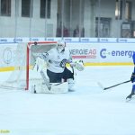 VIDEO: Táborský kapitán Suchánek prožíval na trestné těžké chvíle. Kohouti prohráli s Kolínem na nájezdy