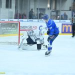 VIDEO: Táborský kapitán Suchánek prožíval na trestné těžké chvíle. Kohouti prohráli s Kolínem na nájezdy