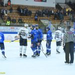 VIDEO: Táborský kapitán Suchánek prožíval na trestné těžké chvíle. Kohouti prohráli s Kolínem na nájezdy