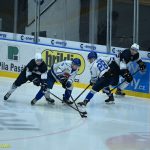 VIDEO: Junioři Tábora uhráli s Kolínem bod. V nájezdech neuspělo všech šest hráčů