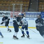 VIDEO: Junioři Tábora uhráli s Kolínem bod. V nájezdech neuspělo všech šest hráčů