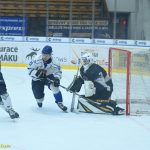 VIDEO: Junioři Tábora uhráli s Kolínem bod. V nájezdech neuspělo všech šest hráčů