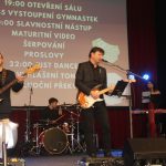 Budoucí truhláři, strojní mechanici a farmáři rozjeli v Milevsku svůj ples