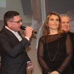 Budoucí truhláři, strojní mechanici a farmáři rozjeli v Milevsku svůj ples