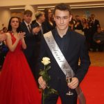 Budoucí truhláři, strojní mechanici a farmáři rozjeli v Milevsku svůj ples