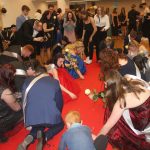 Budoucí truhláři, strojní mechanici a farmáři rozjeli v Milevsku svůj ples