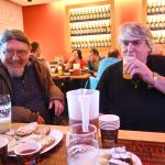 42 otužilců otestovalo ledovou Otavu, přihlížel rekordní počet diváků