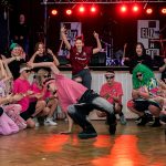 Holky za kluky, kluci za holky. Deváťáci to rozjeli ve velkém