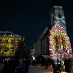 V Soběslavi se obešli bez ohňostroje. Videoprojekce rozdělila lidi na dvě skupiny