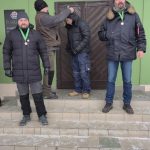 Hod vánočním stromkem lidi v Čížové stále baví