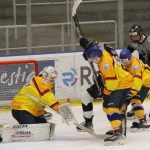 Hokej: Dvojzápas s Vary ukázal v akci vicemistry světa i Lukáše Pecha juniora