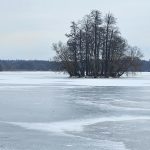 Zamrzlé rybníky jsou ještě zrádné. Rybníkáři důrazně varují bruslaře před rizikem